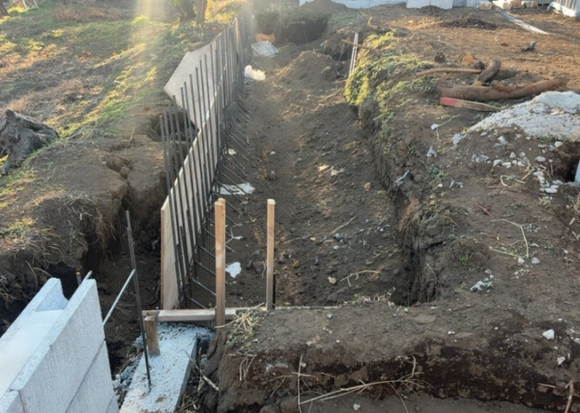 【庭】 | 家族でのBBQを行うのであれば3坪程度の広さがあればよいでしょう。ガーデニングや家庭菜園を楽しむ際は、手入れが行き届く範囲にすると安心です。また、庭のある方角や接道が気になる方は事前に確認しましょう。