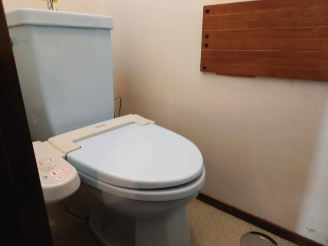 売中古戸建　藤枝市南新屋のトイレ|2階トイレです！