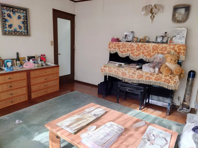 売中古戸建　藤枝市南新屋の居間・リビング