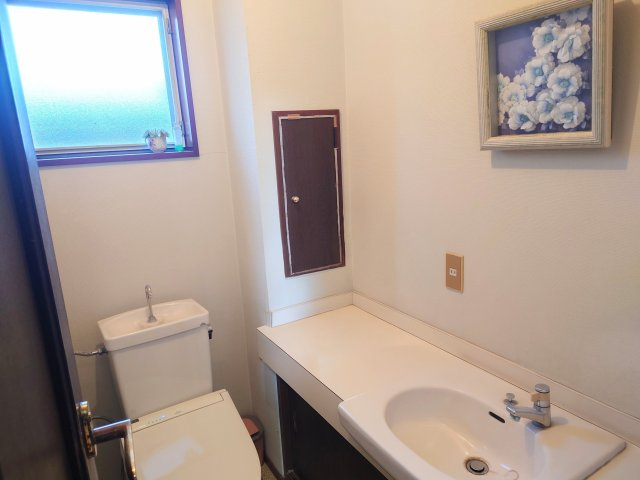 売中古戸建　藤枝市南新屋のトイレ