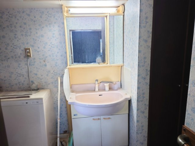 売中古戸建　藤枝市南新屋の独立洗面台