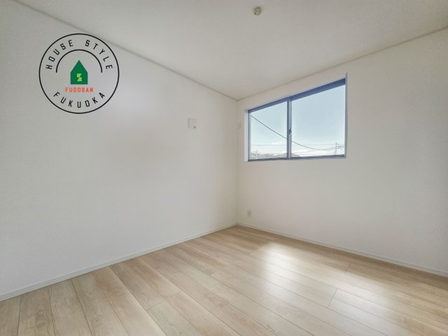 福岡市東区雁の巣1丁目第12-2棟（2号棟）の内観：施工例|和室を上手に活用すると暮らし方の幅が広がります。例えば普段は開け放して、子供の小さいうちはお昼寝や遊びのスペースに。畳はソフトなので転んでもケガをしにくく安心です