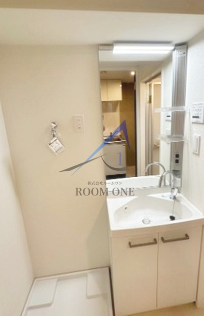 ｂｌｕｅｐａｌｅｔｔｅ大塚の洗面所|独立洗面台です。