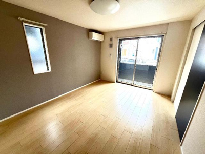 【居間・リビング】 | ｅｎｓｏｌｅｉｌｌｅ（アンソレイエ） | リビング