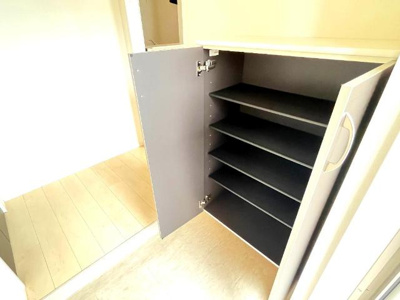 【収納】 | ｅｎｓｏｌｅｉｌｌｅ（アンソレイエ） | 下駄箱