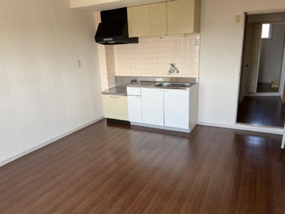 【居間・リビング】 | スカイ・パレスオオタ | リビング