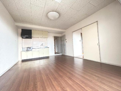 【居間・リビング】 | スカイ・パレスオオタ | リビング