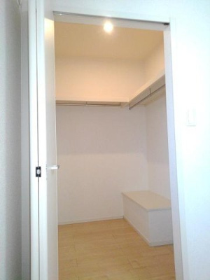 【収納】 | ピコラｃａｓａ | 便利な収納スペースです