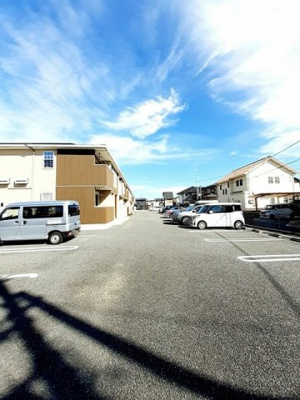 【駐車場】 | クラーヴォⅡ | 駐車場があります