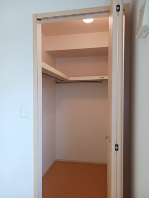 【収納】 | クラーヴォⅡ | 小物を収納するのに便利です