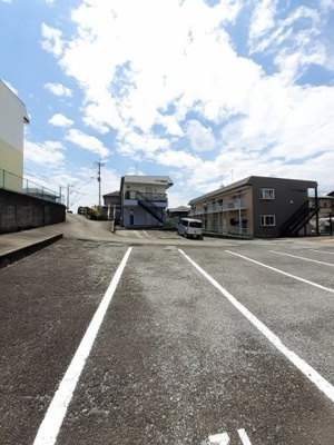 【駐車場】 | ハイツ井出Ｂ | 駐車場完備です