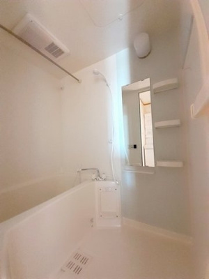 【浴室】 | サンライズＡ | ゆったり過ごせるお風呂です