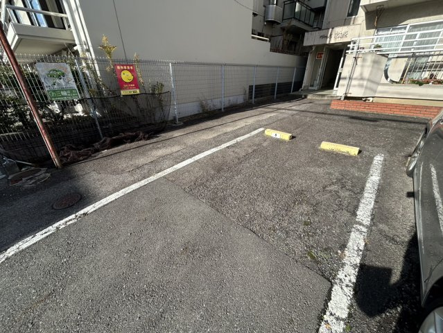 コーポ松栄❘名古屋市の賃貸ならMy賃貸の駐車場|コーポ松栄