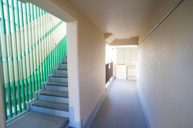 コスモス物語のエントランス