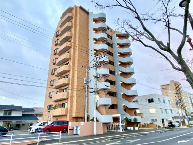 ライオンズマンション河原町第2の外観