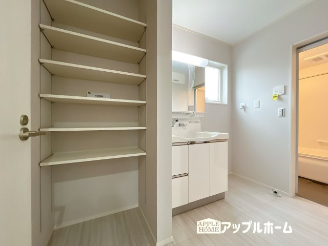 【新築戸建】深谷市宿根　全５棟の収納|たっぷり収納スペースもあり