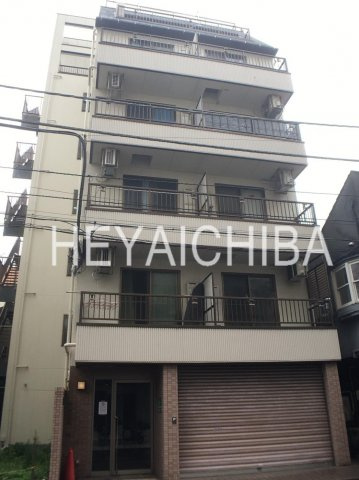 大和商住ビルの外観