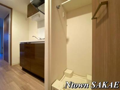 【設備】 | プレサンスジェネ丸の内 | 洗濯機置き場です