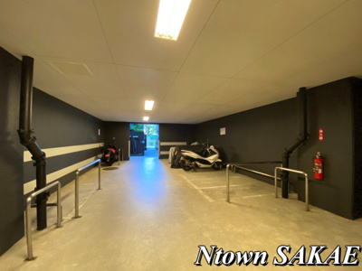 【その他共用部分】 | プレサンスジェネ丸の内 | オートバイ駐輪場です