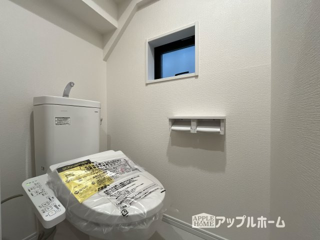 【新築住宅】さいたま市南区太田窪5丁目II 全1棟のトイレ|1階トイレ