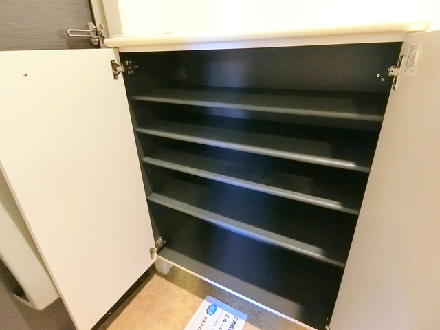 カテドラルの玄関