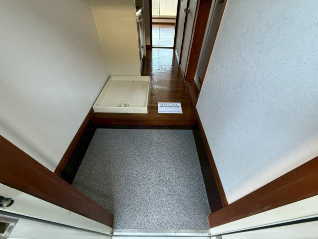 アティック２１の玄関