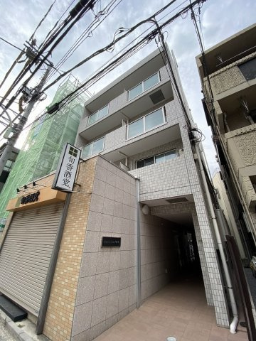 アイズピリ・リアン千駄木の外観