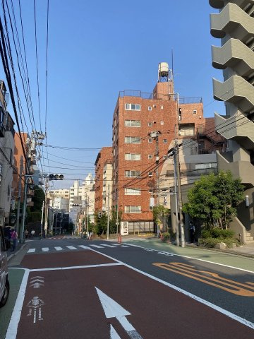 アイズピリ・リアン千駄木の周辺