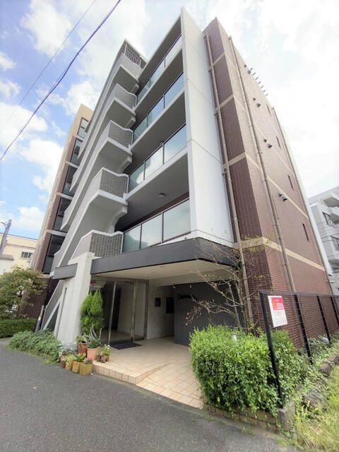 ベイタウン山手の外観