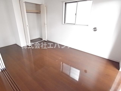 【洋室】 | カーサメイプル千葉中央 | 明るい洋室です