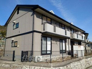 広島市安佐北区亀山５丁目のアパート