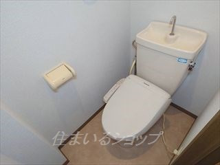 広島市安佐北区亀山５丁目のアパートのトイレ