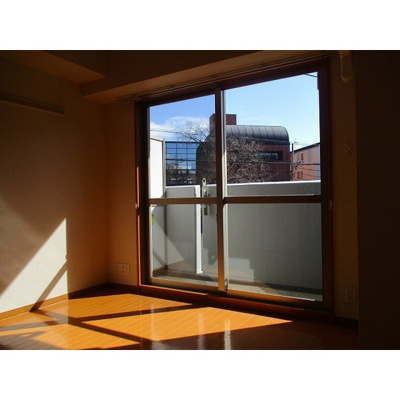 【その他】 | ル・グロワール | 洋室