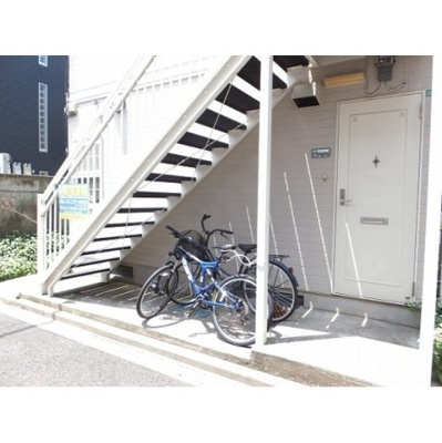 【外観】 | プラバーハイツ城山 | 駐輪場