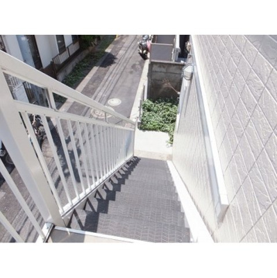 【外観】 | プラバーハイツ城山 | 階段