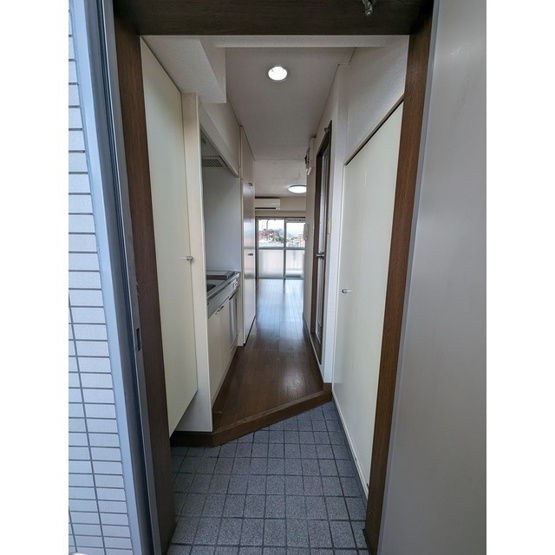 【玄関】 | ダイホープラザ橋本Ⅲ | 玄関