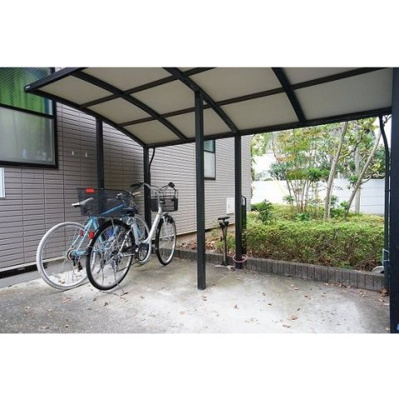 【外観】 | エステートピア・ｕ２号棟 | 駐輪場