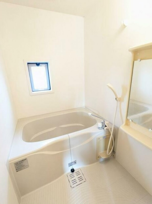 ソレジオヴィレッジ大津の浴室