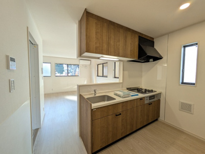 使い勝手のよい対面カウンタのLDK