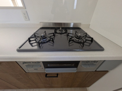 3口コンロのシステムキッチン