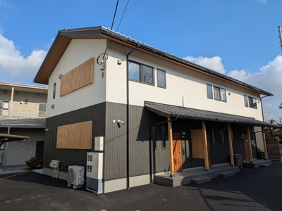 和モダンな造りのテラスハウス★ペット可