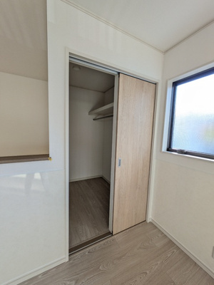 収納力があるウォークインクローゼット