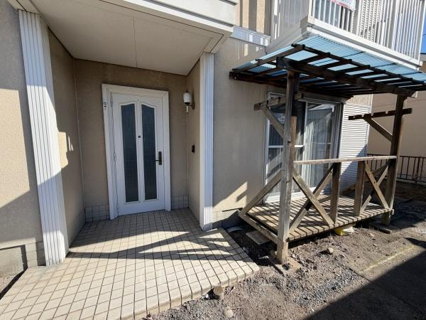 前橋市下大島町中古一戸建ての玄関