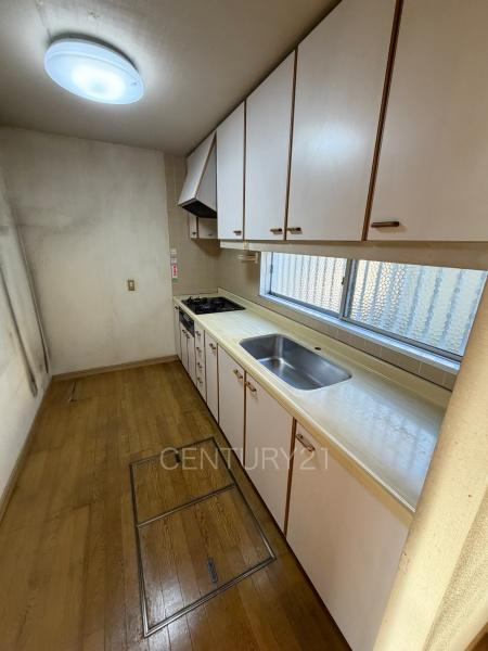 前橋市下大島町中古一戸建てのキッチン