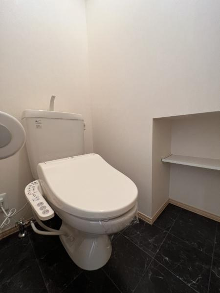 リビングタウン神原　Ｂ棟のトイレ