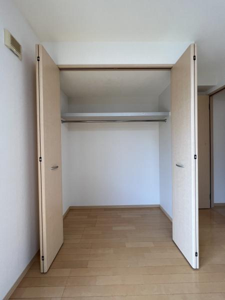 リビングタウン神原　Ｂ棟の収納