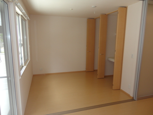 ソレアードすみれ野1の内装