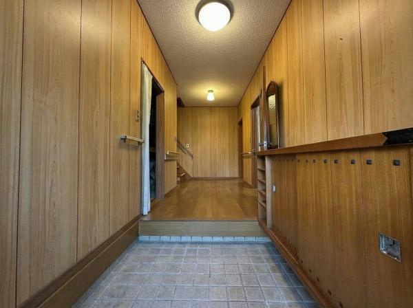 【玄関】 | 西区富士見が丘2丁目　中古戸建