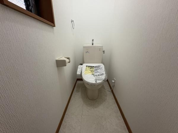 【トイレ】 | 大阪市東淀川区井高野1丁目　中古戸建