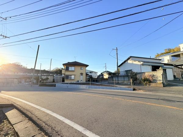 横浜市都筑区折本町の新築一戸建の前面道路含む現地写真|2025年12月15日撮影